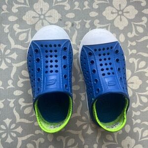 Skechers Guzman blue/green boys water shoe